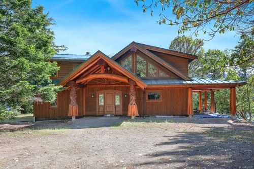 1100 Keith Rd, Qualicum Beach, BC 