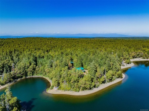 1100 Keith Rd, Qualicum Beach, BC 