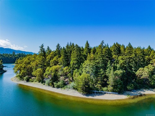 1100 Keith Rd, Qualicum Beach, BC 