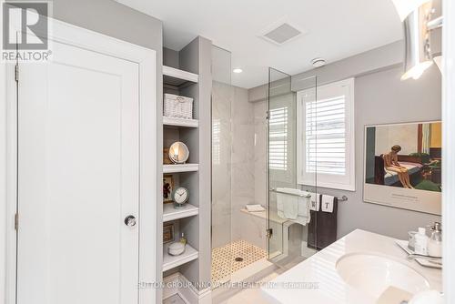 170 Haddon Avenue N, Hamilton, ON - Indoor Photo Showing Bathroom