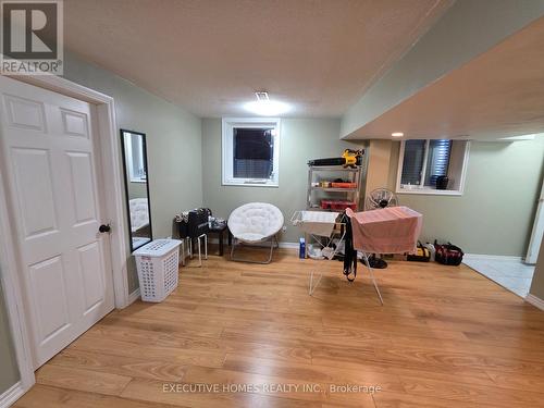 35 Claudette Gate, Hamilton, ON - Indoor