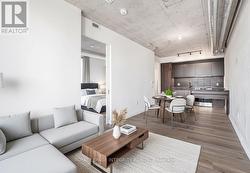 404 - 10 JAMES STREET  Ottawa, ON K2P 1T2