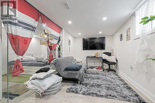 168 Ruggles Avenue, Richmond Hill, ON - Indoor