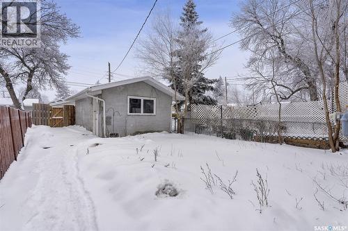 2070 Princess Street, Regina, SK - Outdoor