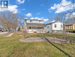 8060 HANDY  Windsor, ON N8S 1B5