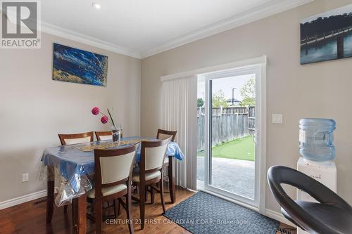 6621 Navin Crescent, London South (South V), ON - Indoor Photo Showing Dining Room