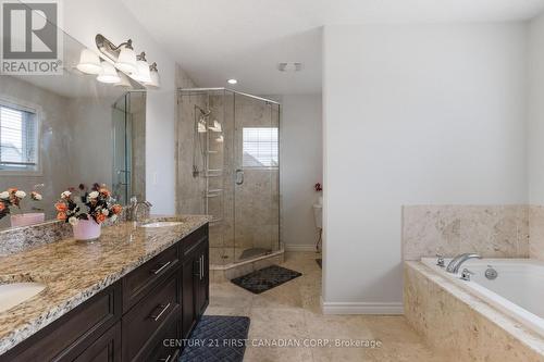 6621 Navin Crescent, London South (South V), ON - Indoor Photo Showing Bathroom
