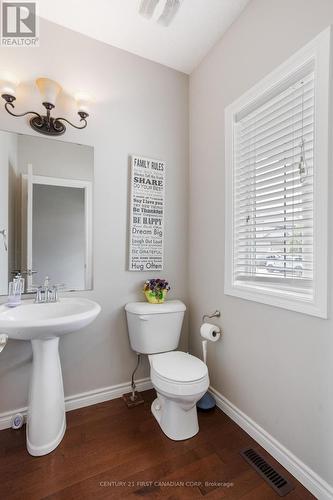 6621 Navin Crescent, London South (South V), ON - Indoor Photo Showing Bathroom