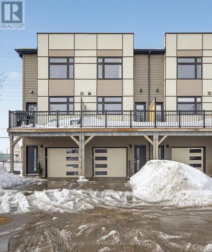 2 - 540 ESSA ROAD  Barrie, ON L4N 9E5