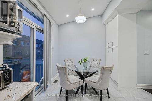 3420 Fountain Park Avenue, Mississauga, ON - Indoor Photo Showing Dining Room