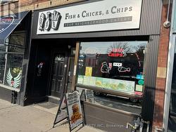 1310 ST CLAIR AVENUE W  Toronto, ON M6E 1C1