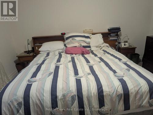 16 - 27 Fairhaven Lane, Goderich (Goderich (Town)), ON - Indoor Photo Showing Bedroom