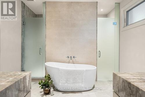 291 Billings Avenue, Ottawa, ON - Indoor Photo Showing Bathroom
