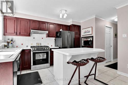64 Lillico Drive, Ottawa, ON - Indoor Photo Showing Kitchen With Stainless Steel Kitchen