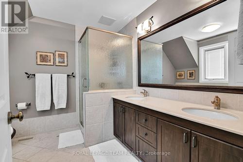 64 Lillico Drive, Ottawa, ON - Indoor Photo Showing Bathroom
