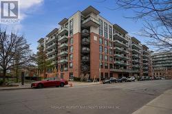 208 - 88 COLGATE AVENUE  Toronto, ON M4M 0A6