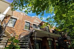 6891 Rue Chambord  Montréal (Rosemont/La Petite-Patrie), QC H2G 3C2
