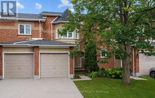 919 CARIBOU VALLEY CIRCLE  Newmarket, ON L3X 1W9