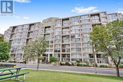 208 - 65 SCADDING AVENUE  Toronto, ON M5A 4L1