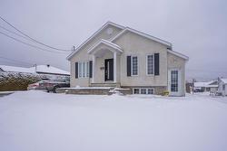 2760 120e Rue  Saint-Georges, QC G5Y 5H1