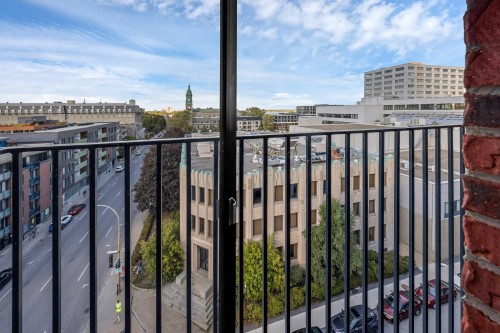 Sun Room - 737-2180 Rue Ste-Catherine E., Montréal (Ville-Marie), QC - Outdoor With View