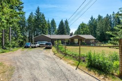 8598 Island Hwy NORTH Black Creek, BC V9N 1H3