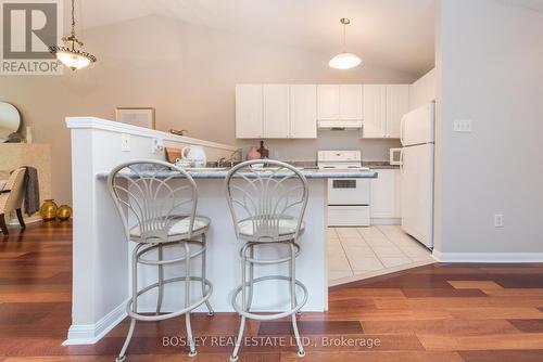 41 Atwood Avenue, Halton Hills, ON - Indoor Photo Showing Kitchen