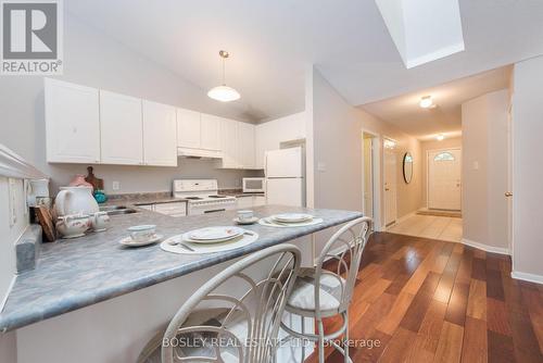 41 Atwood Avenue, Halton Hills, ON - Indoor Photo Showing Kitchen