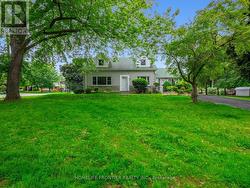 4 - 12 GIBSON AVENUE  Toronto, ON M9V 2S6