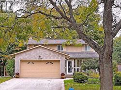 3058 VIEWMOUNT ROAD  Oakville, ON L6L 5M7