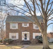 124 LLydican AVENUE  Chatham, ON N7L 3E8