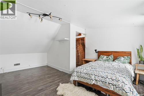 613 Dufferin Avenue, Saskatoon, SK - Indoor Photo Showing Bedroom