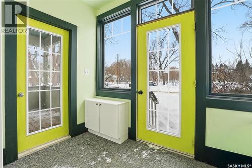 613 Dufferin Avenue, Saskatoon, SK -  With Exterior