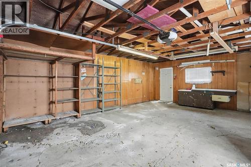 23 Ingersoll Crescent, Regina, SK - Indoor Photo Showing Garage
