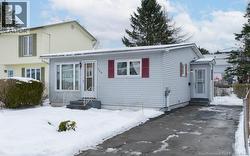 129 Boyaner Crescent  Saint John, NB E2J 4C8