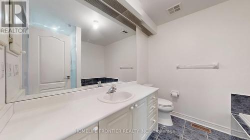 54 - 190 Harding Boulevard W, Richmond Hill, ON - Indoor Photo Showing Bathroom