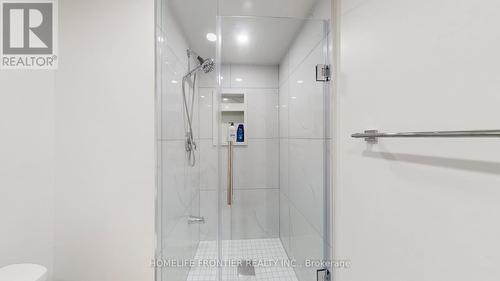 54 - 190 Harding Boulevard W, Richmond Hill, ON - Indoor Photo Showing Bathroom