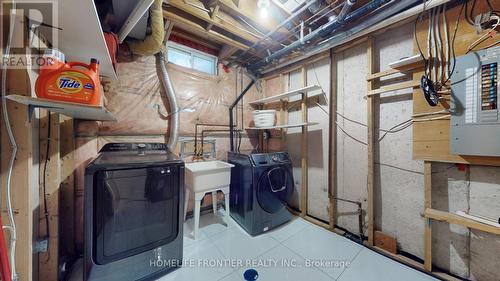 54 - 190 Harding Boulevard W, Richmond Hill, ON - Indoor Photo Showing Laundry Room