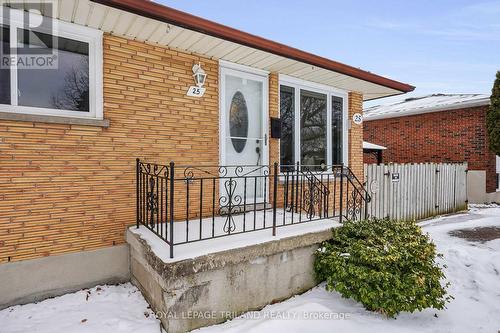 25 Hawkesbury Avenue, London East (East D), ON - Outdoor With Exterior