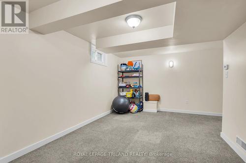 25 Hawkesbury Avenue, London East (East D), ON - Indoor Photo Showing Other Room