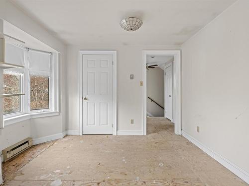 5 Ferndale Drive, Halifax, NS 