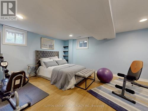3453 Hannibal Road, Burlington, ON - Indoor Photo Showing Bedroom