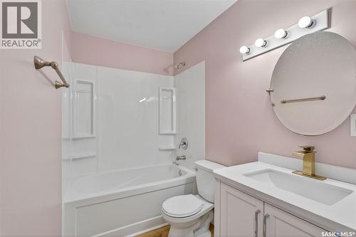 313 3Rd Avenue E, Shellbrook, SK - Indoor Photo Showing Bathroom