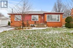 UPPER - 249 SOUTHVIEW ROAD  Oakville, ON L6K 2P2