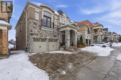 118 COASTLINE DRIVE  Brampton, ON L6Y 0S4