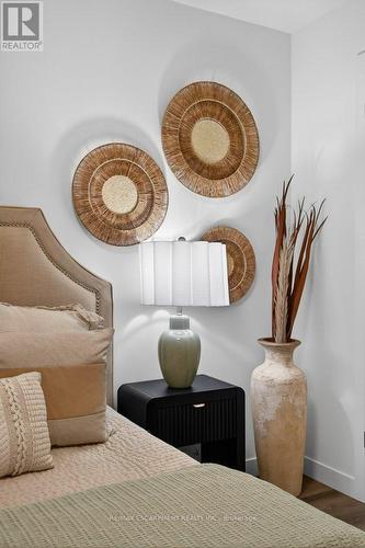 209 - 479 Charlton Avenue E, Hamilton, ON - Indoor Photo Showing Bedroom