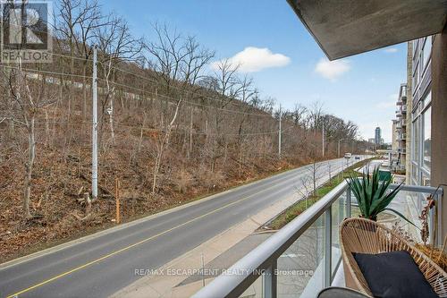 209 - 479 Charlton Avenue E, Hamilton, ON - Outdoor