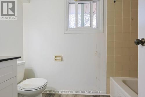 51 - 595 Third Street, London East (East H), ON - Indoor Photo Showing Bathroom