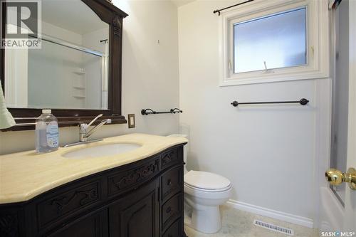 302 3Rd Avenue, Whitewood, SK - Indoor Photo Showing Bathroom