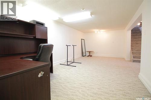 302 3Rd Avenue, Whitewood, SK - Indoor